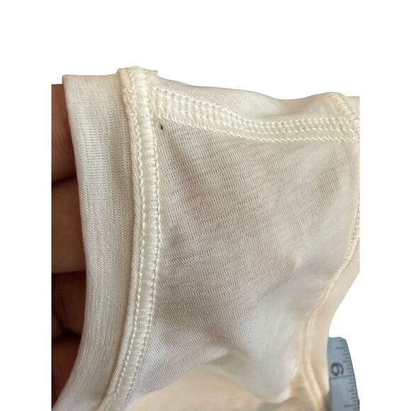 Spanx Tank Top White Basic Casual Sleeveless Workout Gym Lightweight Small - Picture 3 of 11